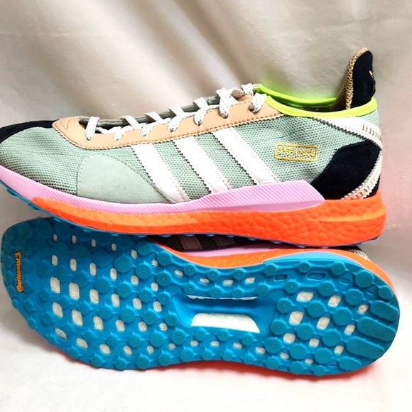 Adidas × Pharrell Williams Tokio Solar HU Friendship Pack sneakers (m size 10.5) - Picture 8 of 16